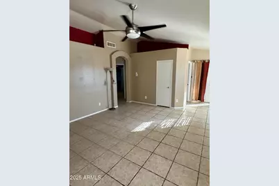 2221 E Union Hills Drive #137, Phoenix, AZ 85024 - Photo 7