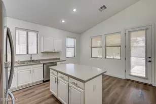 6646 E Rochelle Cir, Mesa, AZ 85215 - Photo 11