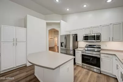 6646 E Rochelle Circle, Mesa, AZ 85215 - Photo 17