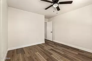 1538 E Laurel Ave, Gilbert, AZ 85234 - Photo 25