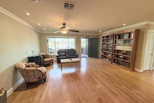 1135 E Lawrence Rd, Phoenix, AZ 85014 - Photo 3