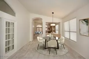 257 E Ashurst Dr, Phoenix, AZ 85048 - Photo 5