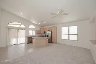 257 E Ashurst Dr, Phoenix, AZ 85048 - Photo 15
