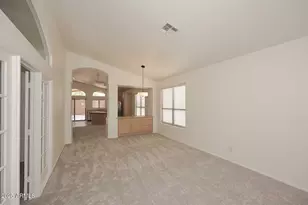 257 E Ashurst Dr, Phoenix, AZ 85048 - Photo 3