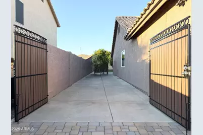 4334 W Villa Linda Drive, Glendale, AZ 85310 - Photo 57
