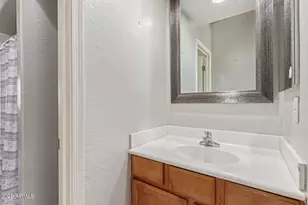 1015 S Val Vista Dr, Mesa, AZ 85204 - Photo 11