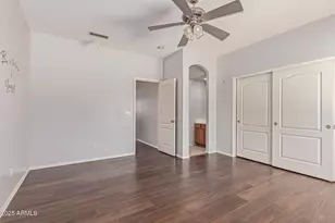 1015 S Val Vista Dr, Mesa, AZ 85204 - Photo 11