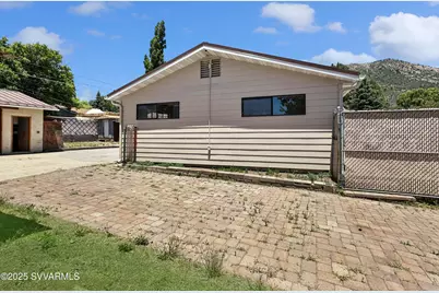 3219 N Manor Road, Flagstaff, AZ 86004 - Photo 21