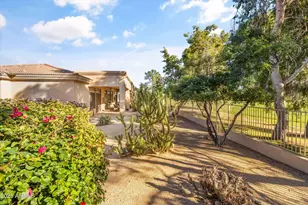 8201 E Kalil Dr, Scottsdale, AZ 85260 - Photo 7