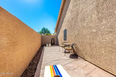 3834 E Goldfinch Gate Lane, Phoenix, AZ 85044 - Photo 43