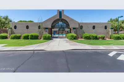 3834 E Goldfinch Gate Lane, Phoenix, AZ 85044 - Photo 45