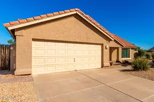 3834 E Goldfinch Gate Ln, Phoenix, AZ 85044 - Photo 27