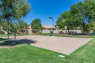 3834 E Goldfinch Gate Ln, Phoenix, AZ 85044 - Photo 57