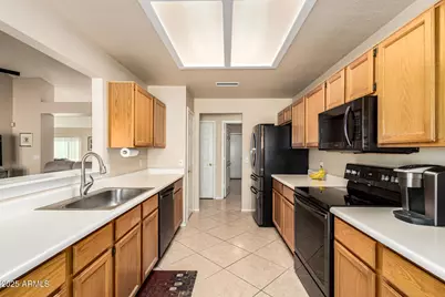 3834 E Goldfinch Gate Lane, Phoenix, AZ 85044 - Photo 7