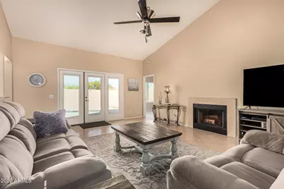 3834 E Goldfinch Gate Lane, Phoenix, AZ 85044 - Photo 3