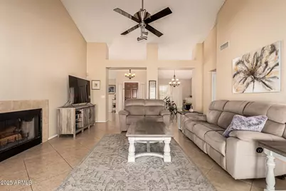 3834 E Goldfinch Gate Lane, Phoenix, AZ 85044 - Photo 5