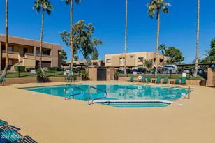 3535 W Tierra Buena Ln, Phoenix, AZ 85053 - Photo 25