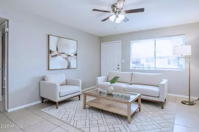 826 E 4th Place #B, Mesa, AZ 85203 - Photo 1