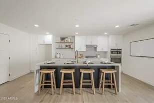 47 Spur Cir, Scottsdale, AZ 85251 - Photo 11