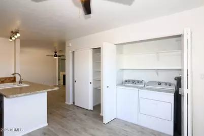 93 N Cooper Road #Unit 32, Chandler, AZ 85225 - Photo 9