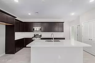 27013 N 169th Dr, Surprise, AZ 85387 - Photo 11