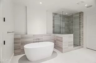 4849 N Camelback Ridge Rd, Scottsdale, AZ 85251 - Photo 15