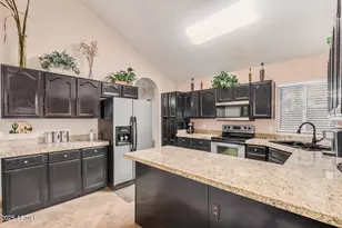 4764 W Topeka Dr, Glendale, AZ 85308 - Photo 11