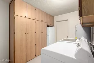 11065 W Edgewood Dr, Sun City, AZ 85351 - Photo 23