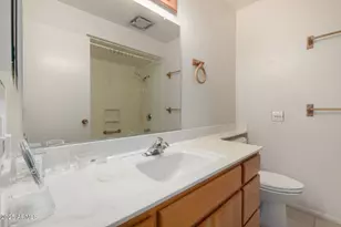 11065 W Edgewood Dr, Sun City, AZ 85351 - Photo 21