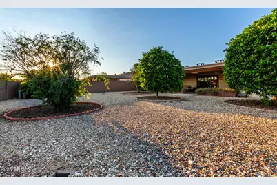 11065 W Edgewood Drive, Sun City, AZ 85351 - Photo 29