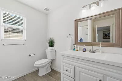 6411 N 81st Drive, Glendale, AZ 85303 - Photo 9