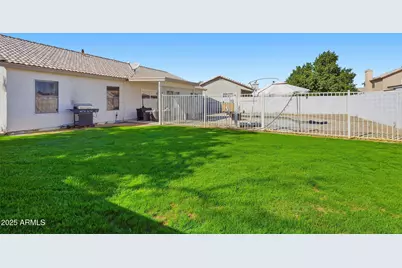 6411 N 81st Drive, Glendale, AZ 85303 - Photo 13