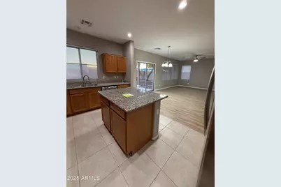 2014 S Falcon Drive, Gilbert, AZ 85295 - Photo 7