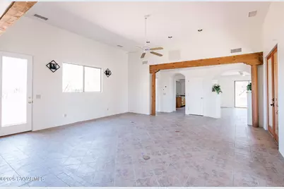 10425 E Willow Drive, Cornville, AZ 86325 - Photo 11