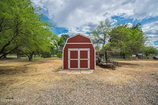 10425 E Willow Dr, Cornville, AZ 86325 - Photo 37