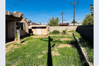 3319 N 61st Avenue, Phoenix, AZ 85033 - Photo 3