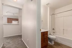 15440 W Mauna Loa Ln, Surprise, AZ 85379 - Photo 17