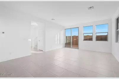 14615 W Sand Hills Road, Surprise, AZ 85387 - Photo 11