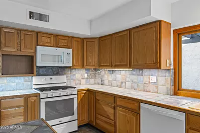 5627 S Crows Nest Road, Tempe, AZ 85283 - Photo 15