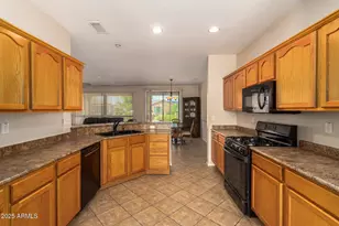 18044 W Tierra Del Sol Dr, Surprise, AZ 85387 - Photo 13