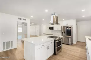 936 W Rio Salado Pkwy, Mesa, AZ 85201 - Photo 1