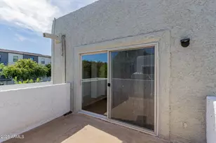 122 S Hardy Dr, Tempe, AZ 85281 - Photo 31