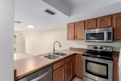 122 S Hardy Drive #54, Tempe, AZ 85281 - Photo 17