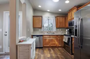 1110 N Henness Rd, Casa Grande, AZ 85122 - Photo 9