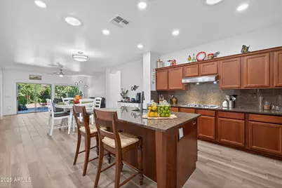 690 W Dragon Tree Avenue, Queen Creek, AZ 85140 - Photo 9