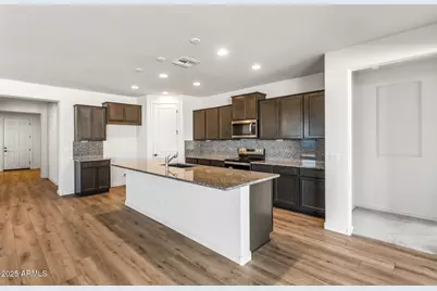 17604 W Pasadena Avenue, Litchfield Park, AZ 85340 - Photo 15