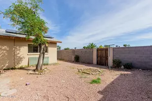2145 E Betty Elyse Ln, Phoenix, AZ 85022 - Photo 19