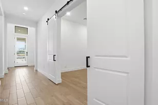 620 E Coho Dr, San Tan Valley, AZ 85140 - Photo 13