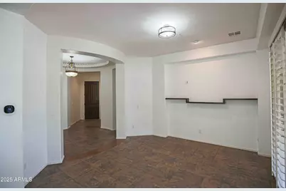 27789 N 129th Lane, Peoria, AZ 85383 - Photo 11