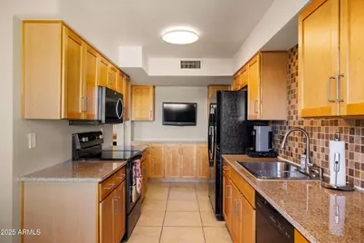 3600 N 5th Avenue #302, Phoenix, AZ 85013 - Photo 7